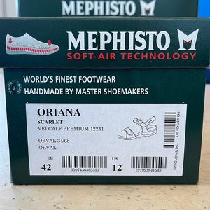 BRAND NEW IN ORIGINAL BOX Mephisto Oriana sandal
